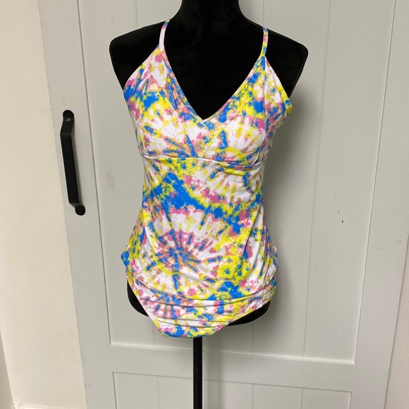 Jessica Simpson Swim 2 For 5 Jessica Simpson Tie Dye Tankini Poshmark